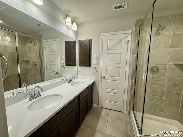 Image 30 of 35 For 484 Burr Oak Ln