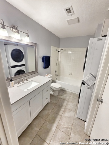 Image 10 of 18 For 4803 Hamilton Wolfe  810