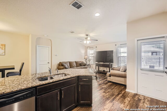 Image 8 of 19 For 4018 Goliad Ford