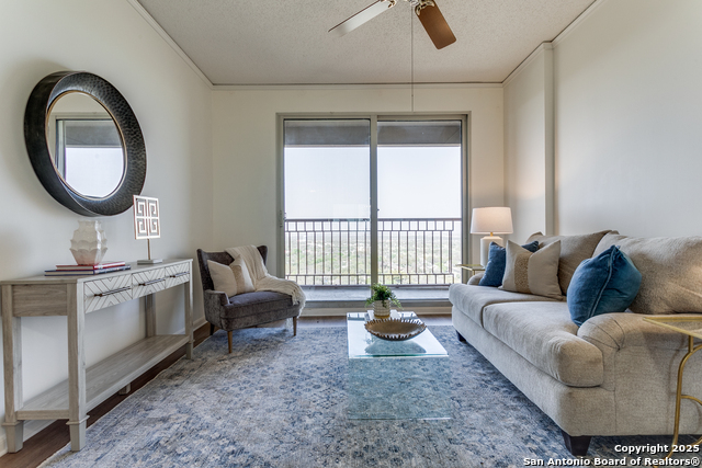 Listing photo id 7 for 1 Towers Park Ln 1703