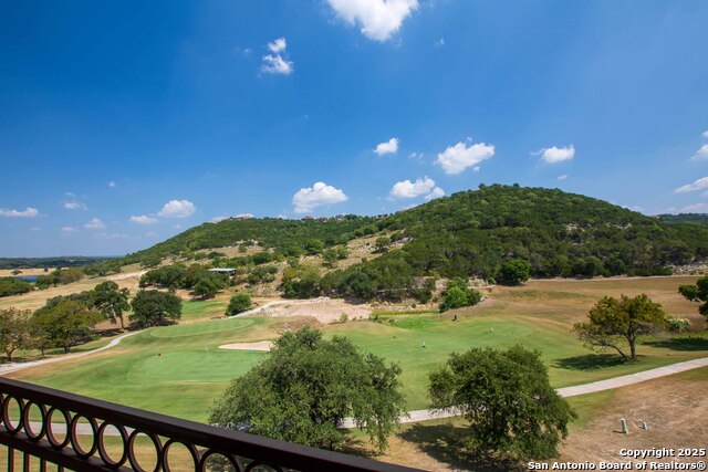 Listing photo id 17 for 20 Tapatio Dr E  310