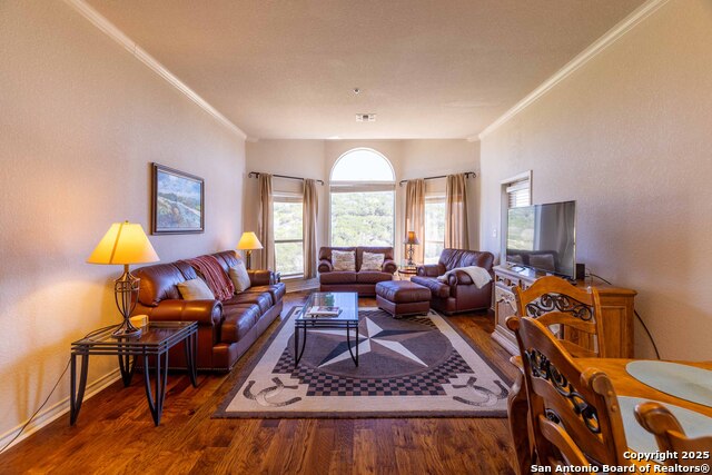 Listing photo id 0 for 20 Tapatio Dr E  310