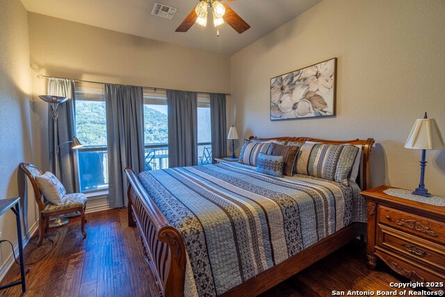 Listing photo id 4 for 20 Tapatio Dr E  310