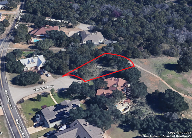 Listing photo id 2 for 20900 Van Allen