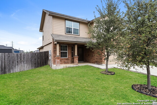 Image 2 of 24 For 2935 Thackery Grv