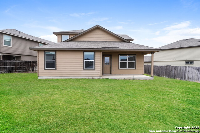 Image 3 of 24 For 2935 Thackery Grv