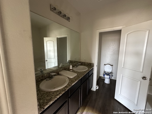 Image 20 of 30 For 6305 Daisy Way