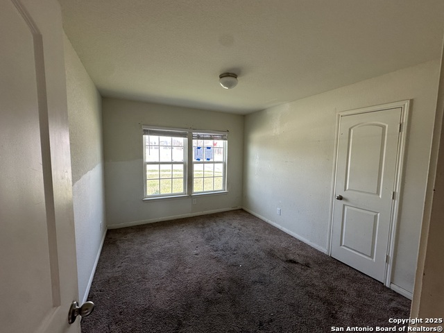 Image 6 of 30 For 6305 Daisy Way