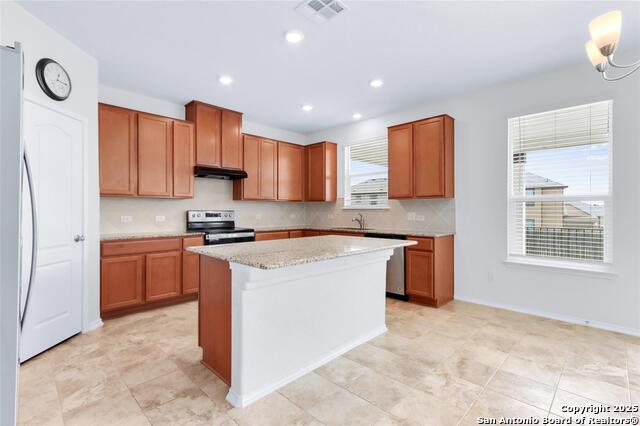 Image 4 of 21 For 156 Johnny Cake