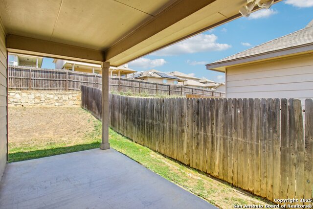 Listing photo id 20 for 7019 Aphrodite Mist