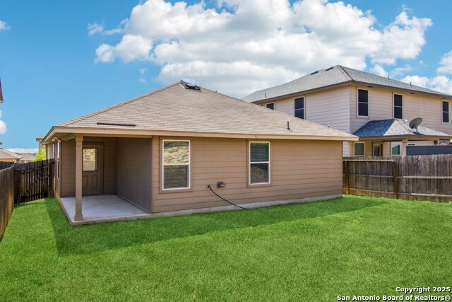 Listing photo id 21 for 7019 Aphrodite Mist