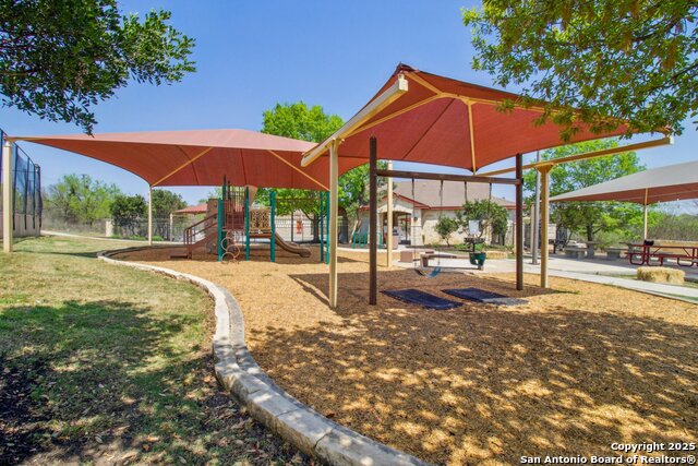 Listing photo id 24 for 7019 Aphrodite Mist