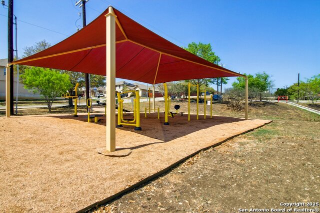 Listing photo id 25 for 7019 Aphrodite Mist