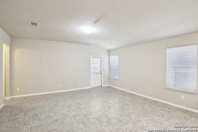 Listing photo id 3 for 7019 Aphrodite Mist