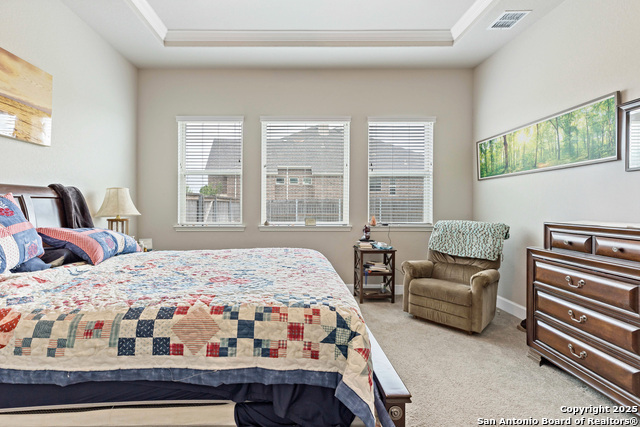 Listing photo id 34 for 6527 Tallow Way