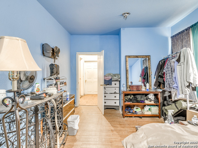 Listing photo id 21 for 878 Cr 770  
