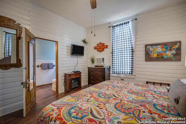 Listing photo id 12 for 225 Craig W