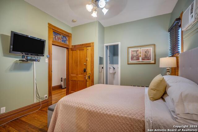 Listing photo id 18 for 225 Craig W