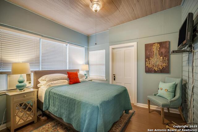Listing photo id 19 for 225 Craig W