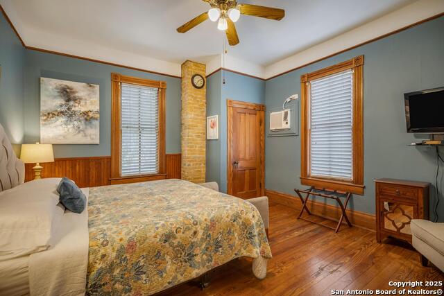 Listing photo id 20 for 225 Craig W