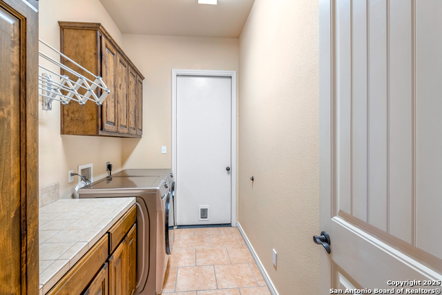 Listing photo id 18 for 2789 Indian Wells