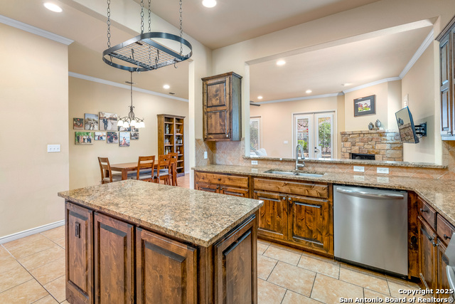 Listing photo id 3 for 2789 Indian Wells