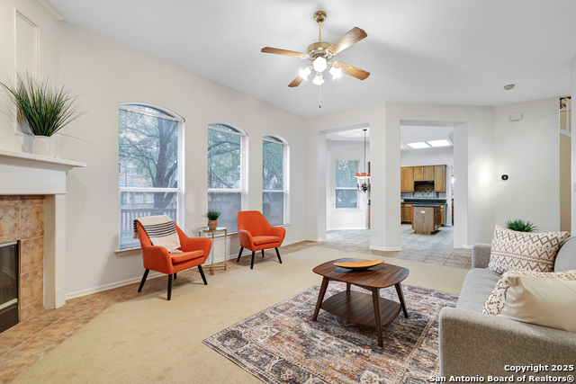 Image 6 of 39 For 522 Roble Vista