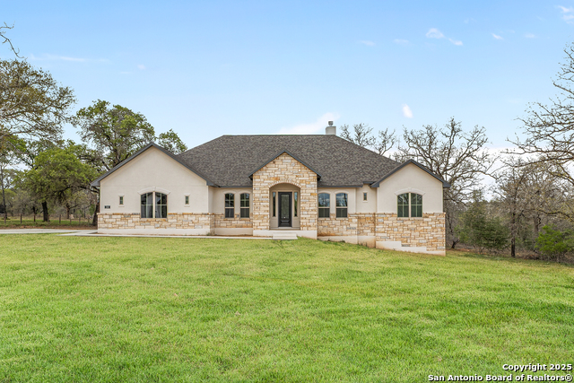 Details for 241 Timber Pl, La Vernia, TX 78121