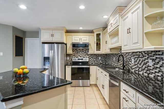 Image 11 of 30 For 15743 Lomita Springs Dr