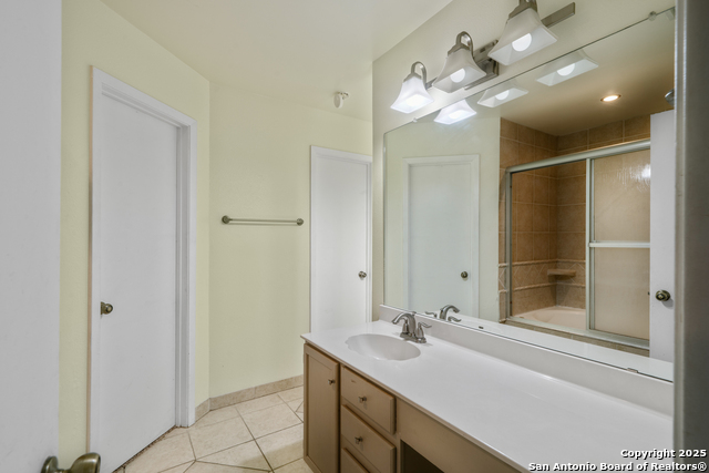 Image 20 of 30 For 15743 Lomita Springs Dr