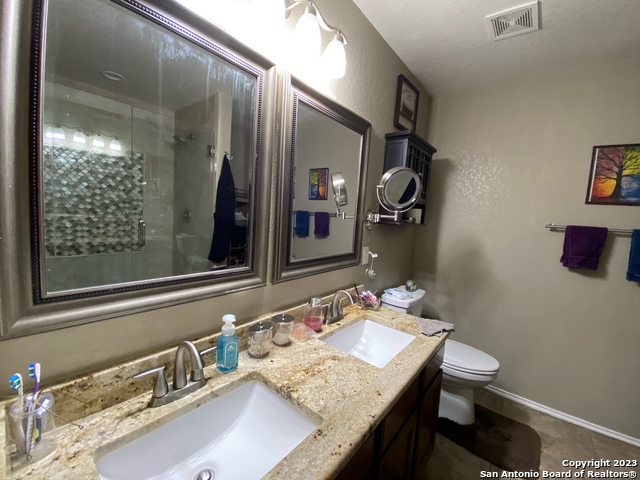 Listing photo id 16 for 4023 Ashleaf Pecan