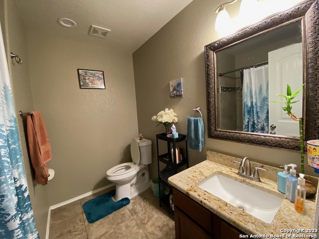 Listing photo id 19 for 4023 Ashleaf Pecan