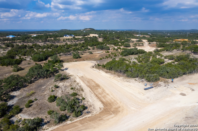 Image 17 of 17 For 34176 Mayer Oaks
