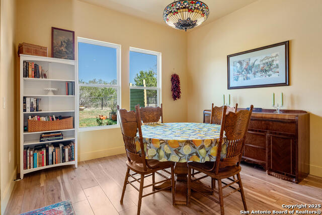 Image 13 of 31 For 122 Alex Jordan W