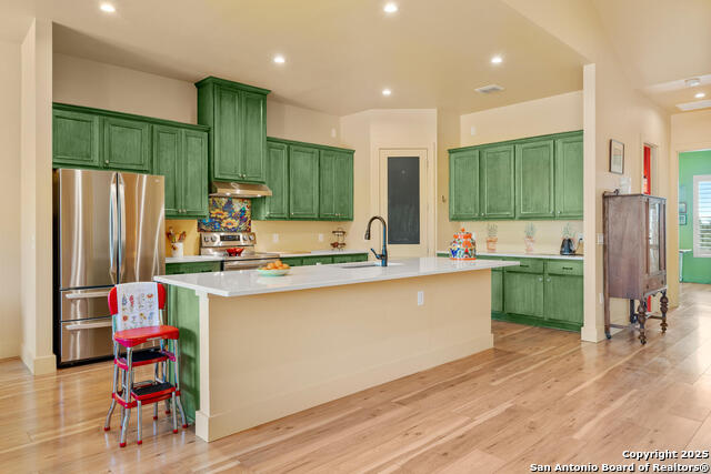 Image 9 of 31 For 122 Alex Jordan W