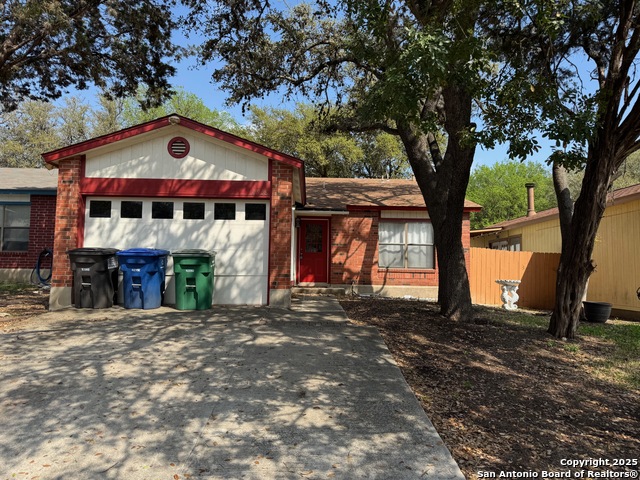 Image 2 of 23 For 12938 Maple Park