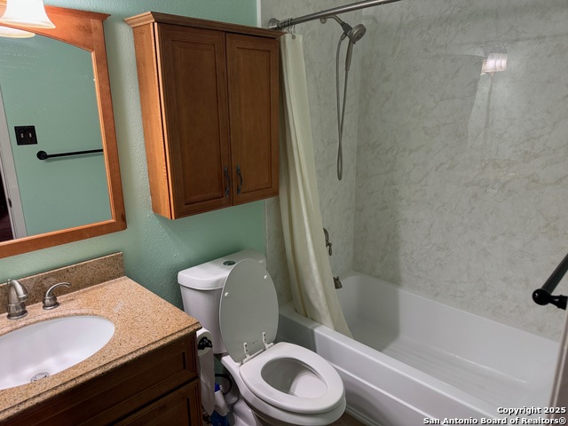 Image 20 of 23 For 12938 Maple Park