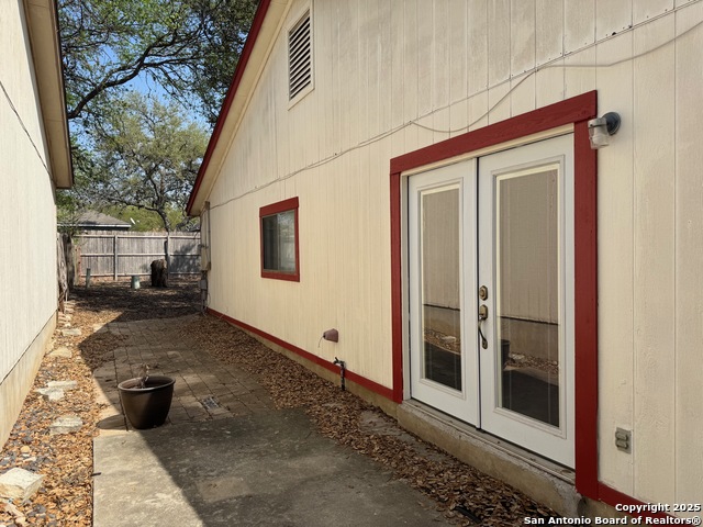 Image 21 of 23 For 12938 Maple Park