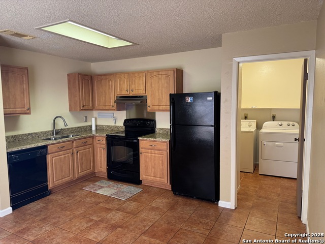 Image 6 of 23 For 12938 Maple Park