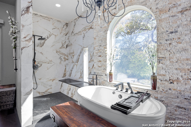 Listing photo id 13 for 4198 Bear Springs Rd