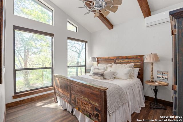 Listing photo id 32 for 4198 Bear Springs Rd