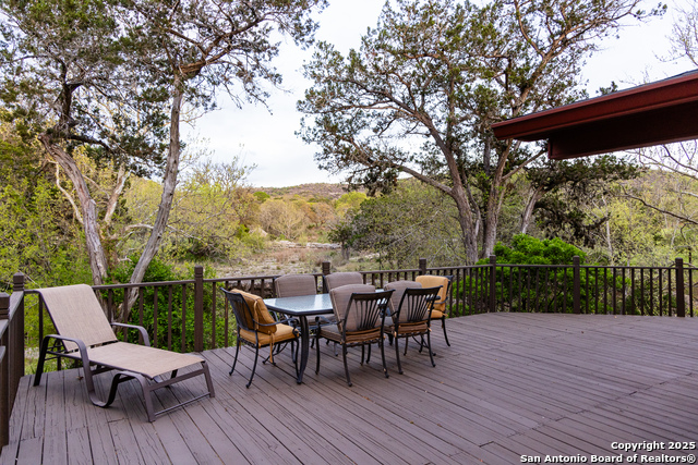 Listing photo id 39 for 4198 Bear Springs Rd
