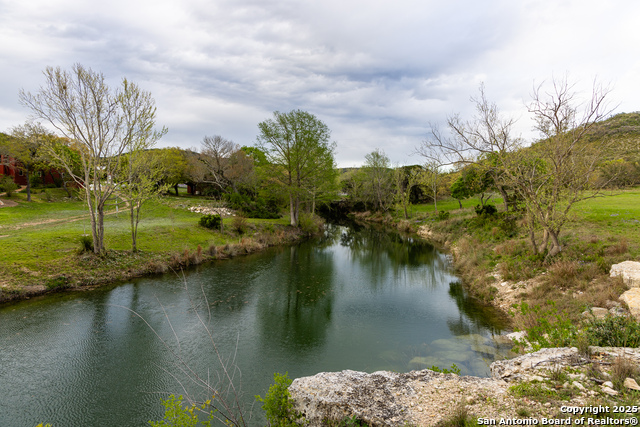 Listing photo id 43 for 4198 Bear Springs Rd