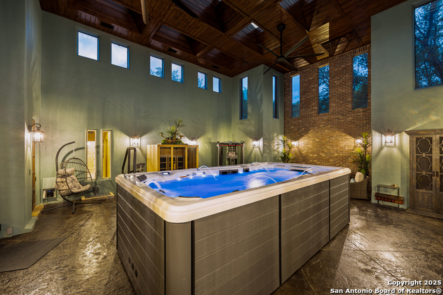 Listing photo id 44 for 4198 Bear Springs Rd