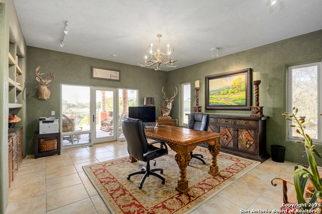 Listing photo id 3 for 4198 Bear Springs Rd