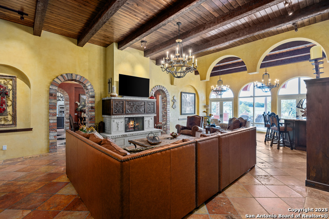 Listing photo id 4 for 4198 Bear Springs Rd
