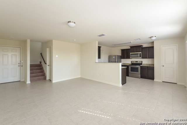 Image 4 of 15 For 6202 Lakefront