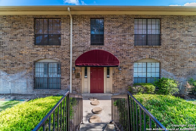Details for 7926 Broadway, San Antonio, TX 78209
