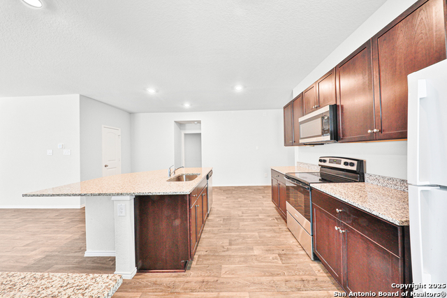 Image 13 of 36 For 813 Indigo Way