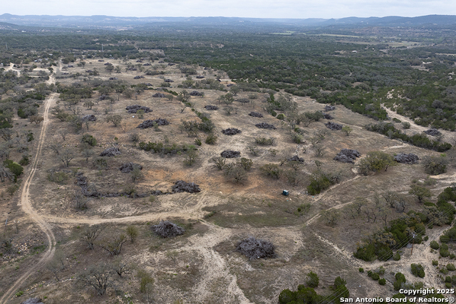 Image 7 of 38 For 4715 S Highway 16